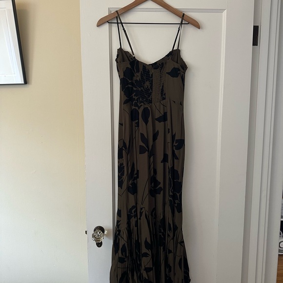 Reformation Aiko Dress - Picture 2 of 5